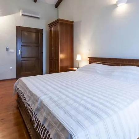 Hotel Blueview Falcaria
